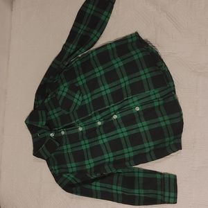 Green and black plaid flannel long sleeve button down shirt